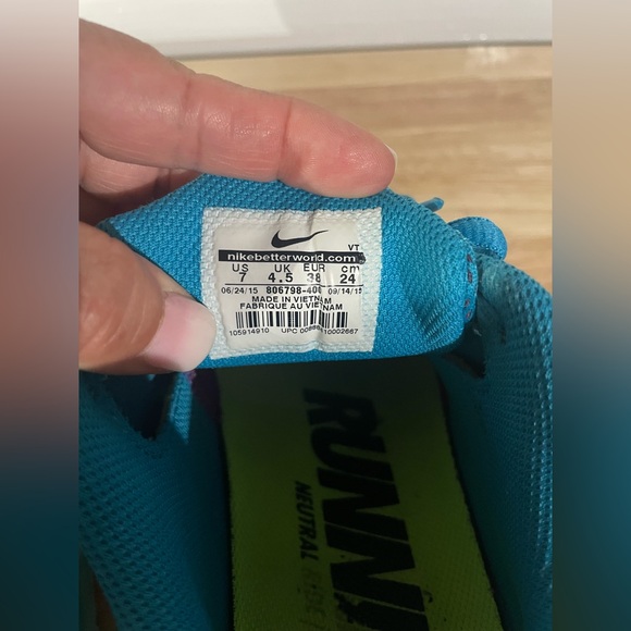 Nike Air Max Excellerate 4 Running shoes - Picture 7 of 9